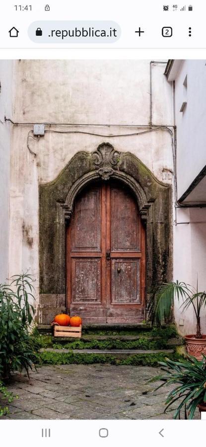 Ferienwohnung Palazzetto Di Neubourg Neapel Exterior foto